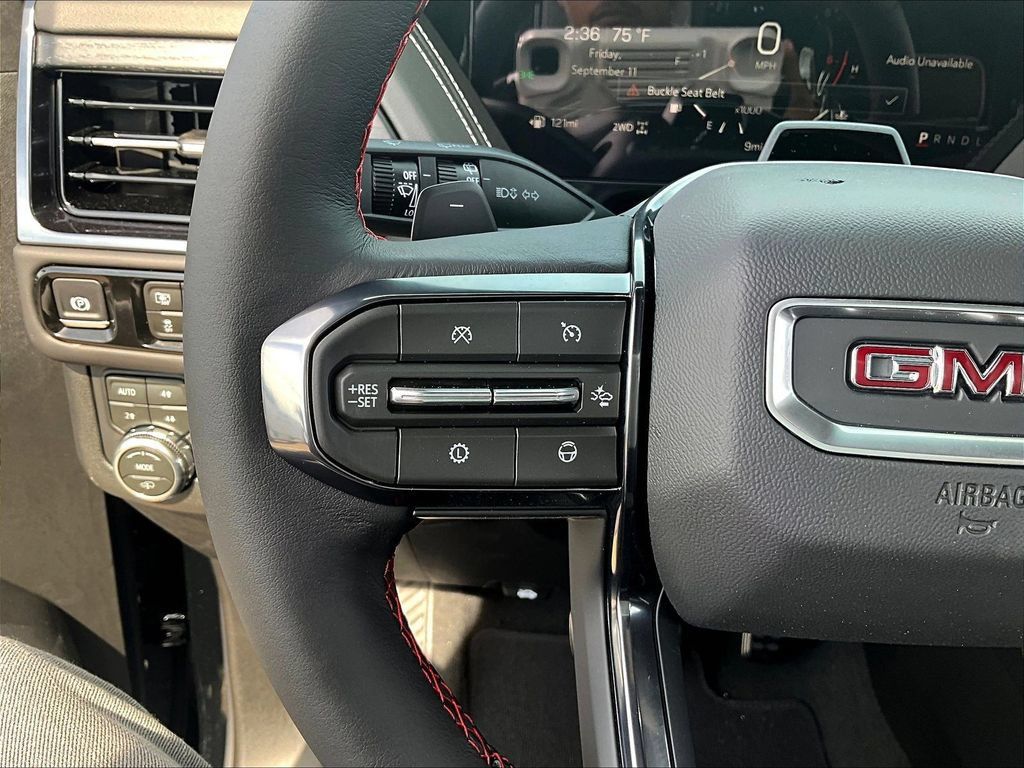 New 2026 GMC Yukon XL AT4 Ultimate w/ LPO, Illumination Package AWD/4WD image 20