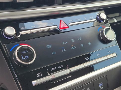 New 2026 Hyundai Santa Fe SE image 23