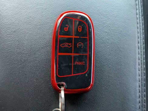 Used 2020 Jeep Grand Cherokee High Altitude image 35