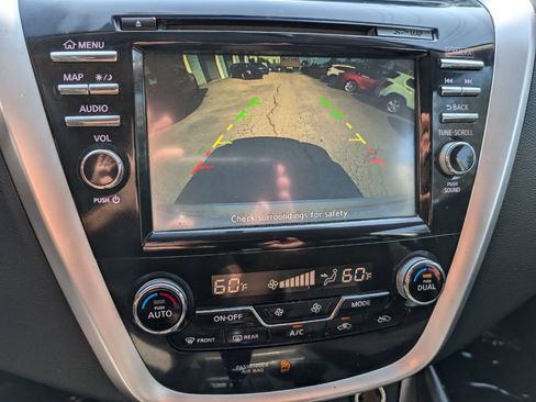 Used 2017 Nissan Murano S w/ Navigation Package FWD image 23