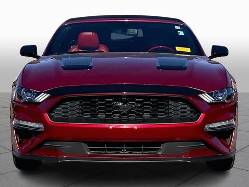 Certified 2018 Ford Mustang Convertible w/ Equipment Group 101A image 4