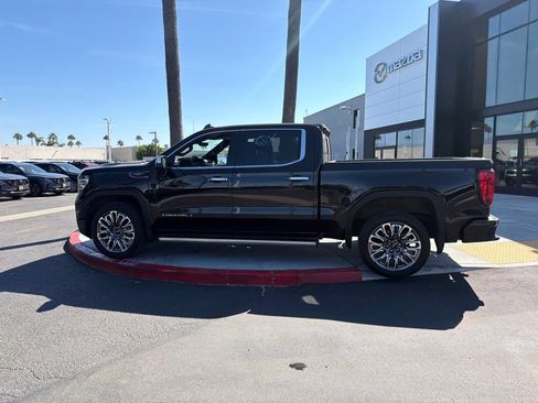 Used 2024 GMC Sierra 1500 Denali Ultimate AWD/4WD image 7