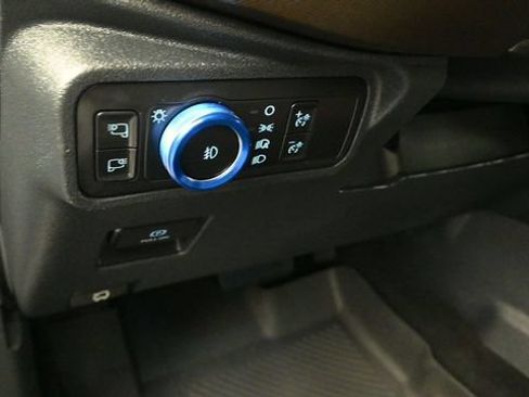 Used 2022 Ford Bronco Outer Banks AWD/4WD image 14