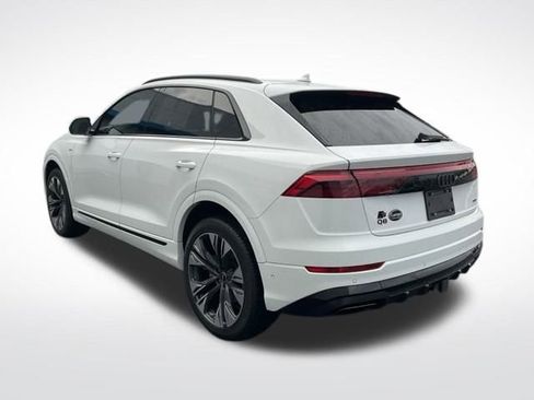 Used 2025 Audi Q8 Premium Plus image 5