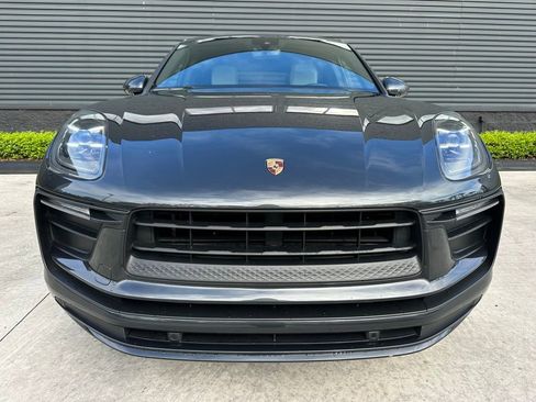 Used 2022 Porsche Macan image 8