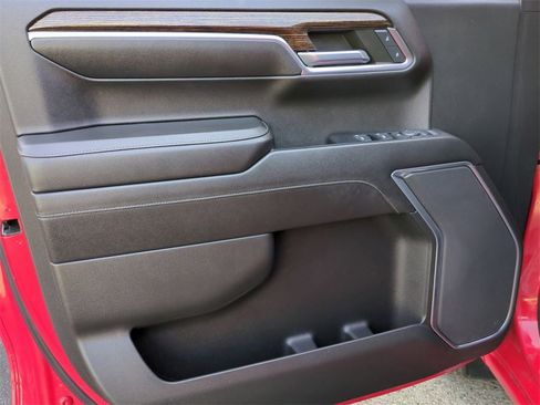 Used 2022 GMC Sierra 1500 Elevation image 25