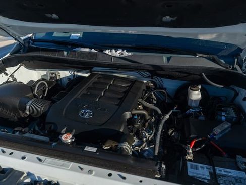 Used 2020 Toyota Tundra 1794 Edition image 36