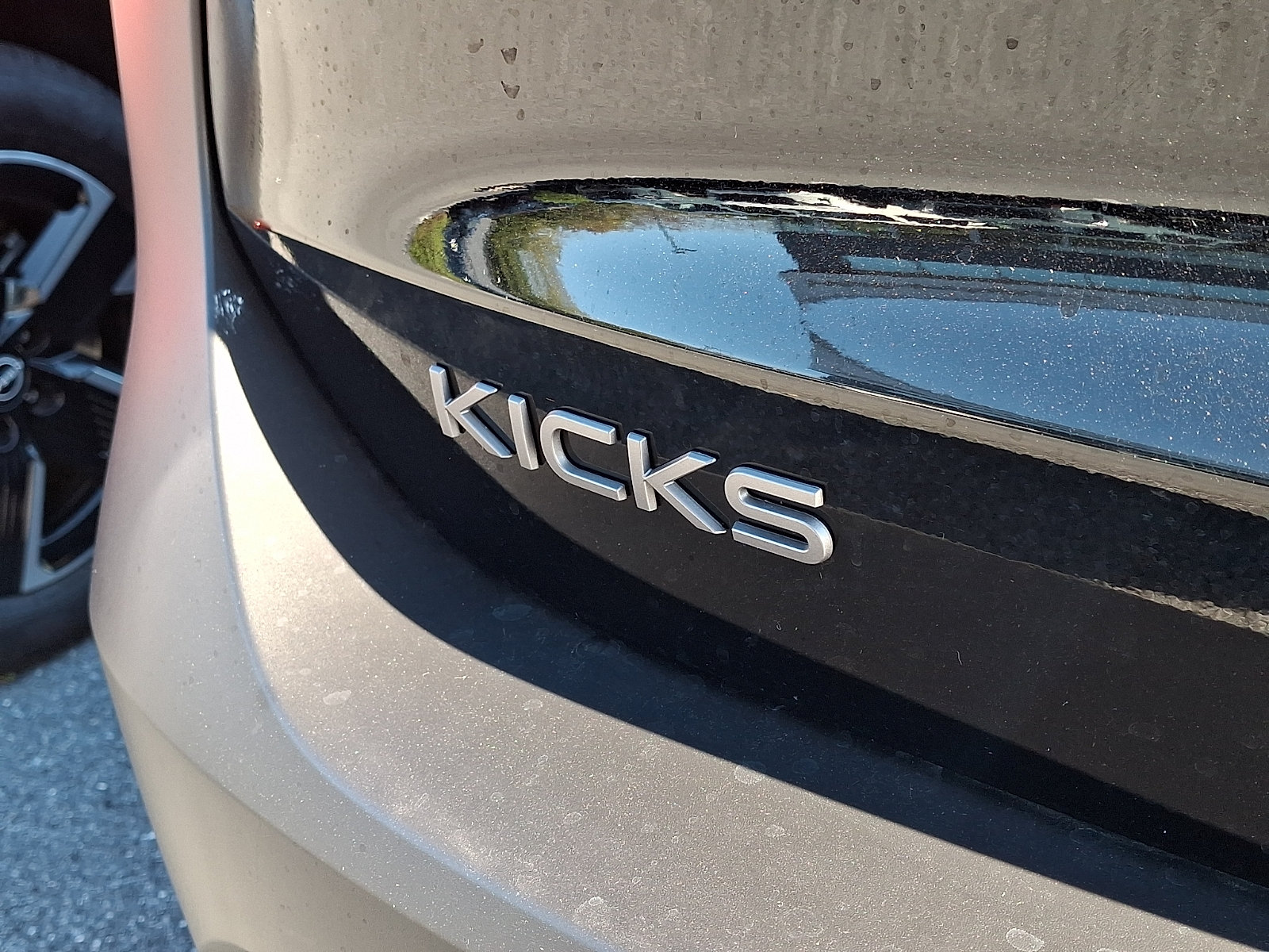 New 2027 Nissan Kicks S AWD/4WD image 6