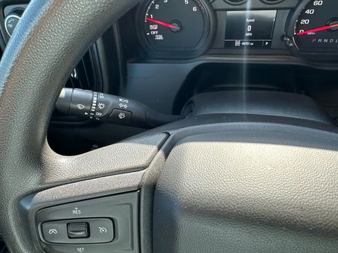 Used 2022 Chevrolet Silverado 1500 W/T w/ WT Value Package AWD/4WD image 23