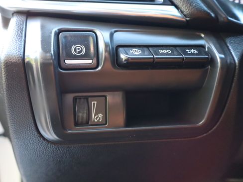 Used 2025 Cadillac CT4 Premium Luxury RWD image 21