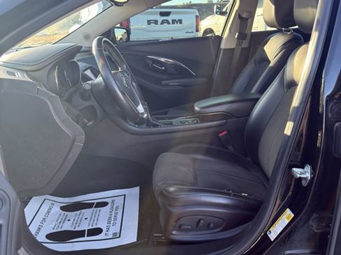 Used 2016 Buick LaCrosse image 9