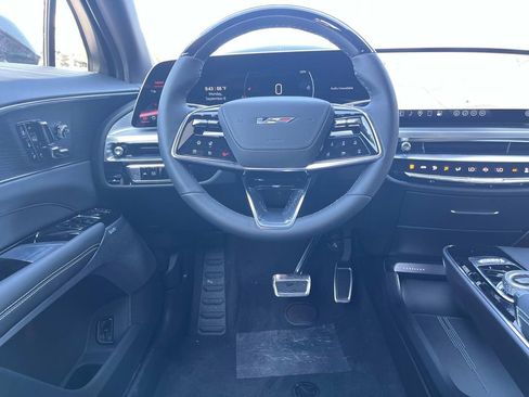 New 2026 Cadillac Lyriq V AWD/4WD image 14
