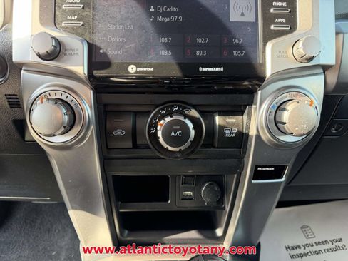 Used 2024 Toyota 4Runner SR5 AWD/4WD image 27