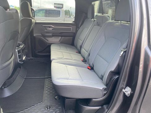Used 2022 RAM 1500 Big Horn AWD/4WD image 24