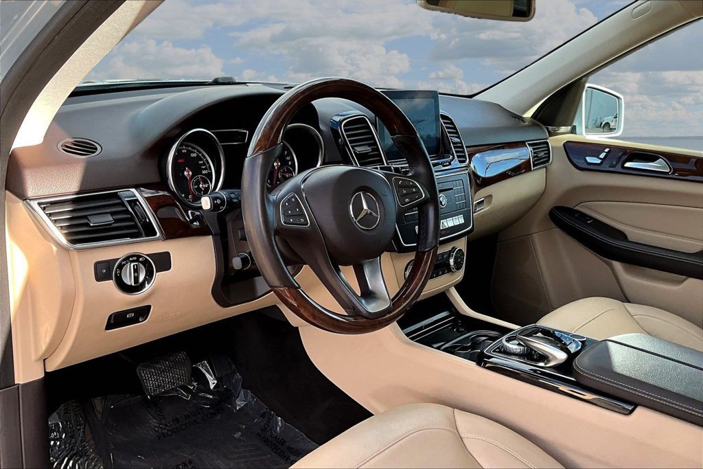 Used 2018 Mercedes-Benz GLE 350 image 18
