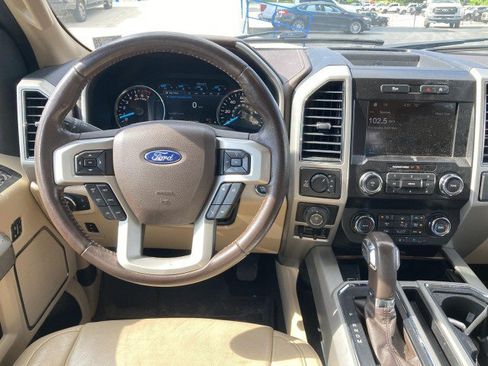 Used 2019 Ford F150 Lariat w/ Max Trailer Tow Package AWD/4WD image 8