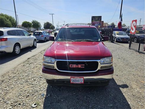 Used 2005 GMC Yukon 2WD image 2