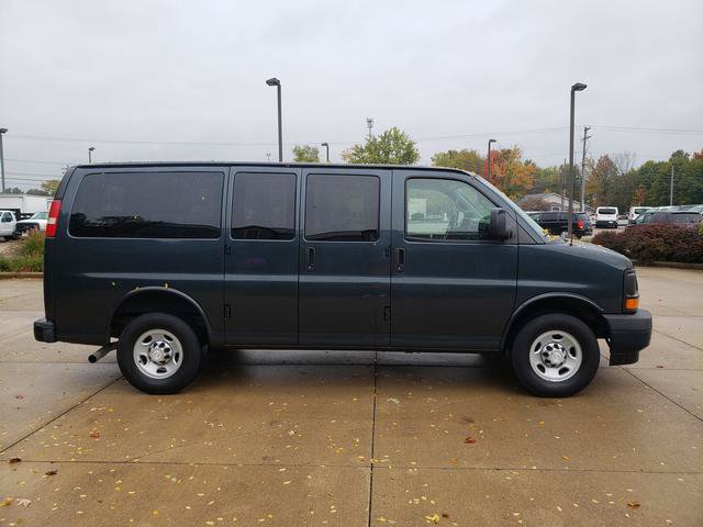 Used 2017 Chevrolet Express 2500 LS RWD image 4