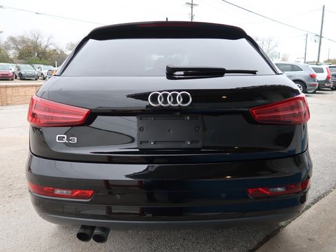 Used 2017 Audi Q3 2.0T Premium image 10