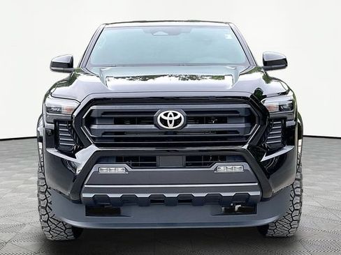 Used 2024 Toyota Tacoma SR5 AWD/4WD image 2