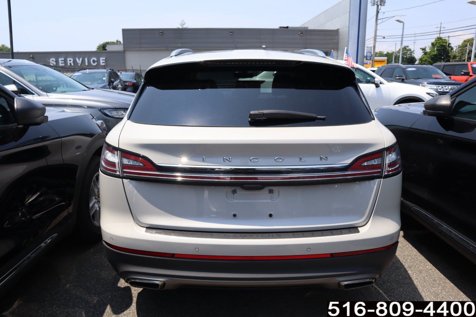Used 2022 Lincoln Nautilus Reserve AWD/4WD image 6