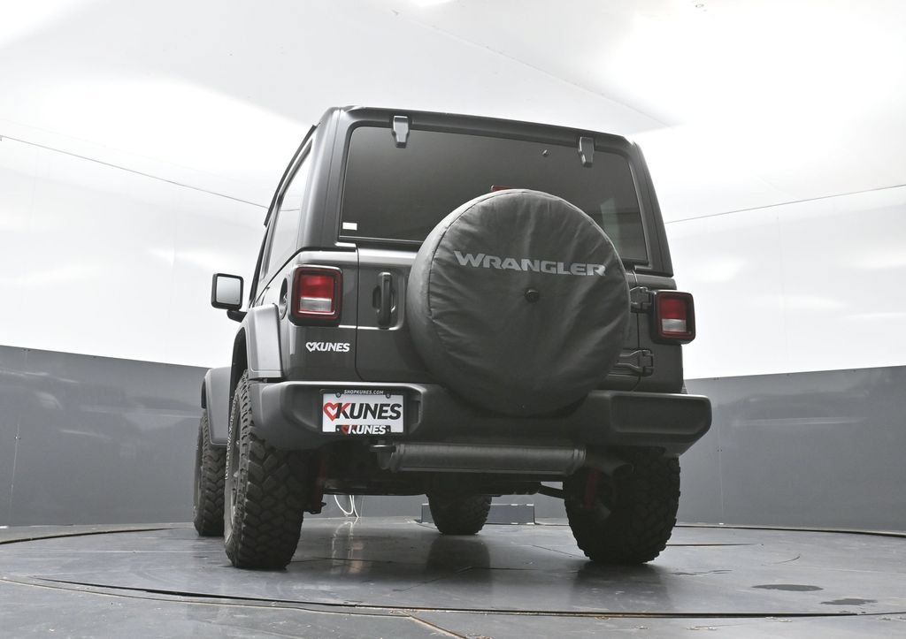 Used 2023 Jeep Wrangler Sport AWD/4WD image 55