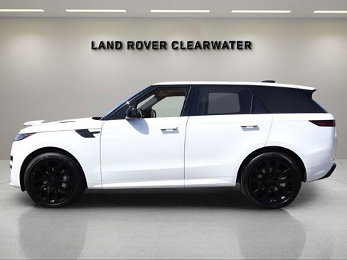 New 2026 Land Rover Range Rover Sport Dynamic SE AWD/4WD image 2
