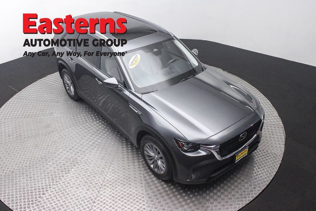 Used 2024 MAZDA CX-90 Plug-In Hybrid w/ Preferred AWD/4WD image 5