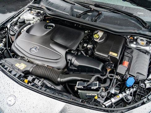 Used 2016 Mercedes-Benz CLA 250 4MATIC image 32