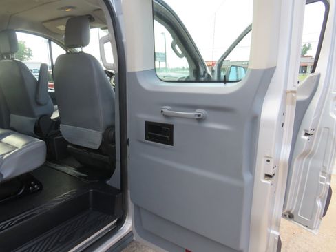 Used 2015 Ford Transit 350 XL image 23