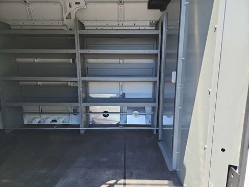 Used 2023 RAM ProMaster 2500 FWD image 16
