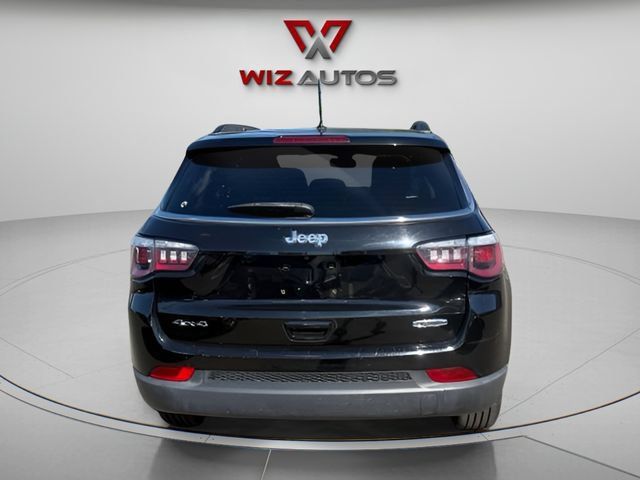 Used 2018 Jeep Compass Latitude AWD/4WD image 4