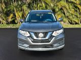 Used 2018 Nissan Rogue SV image 2