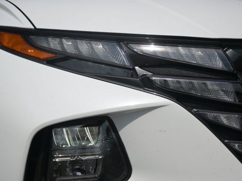 Used 2022 Hyundai Tucson SEL FWD image 3