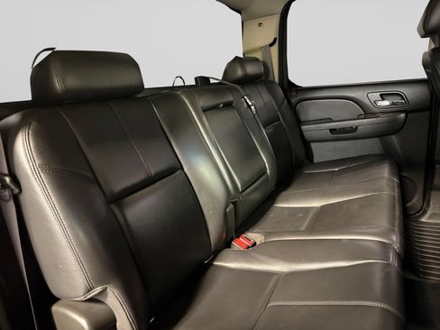 Used 2011 GMC Sierra 2500 SLT w/ SLT Convenience Package AWD/4WD image 25