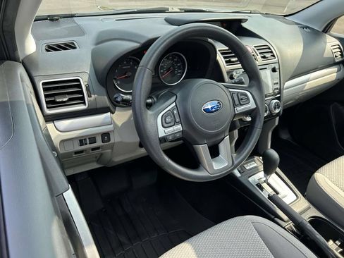 Used 2017 Subaru Forester 2.5i Premium w/ All-Weather Package AWD/4WD image 10