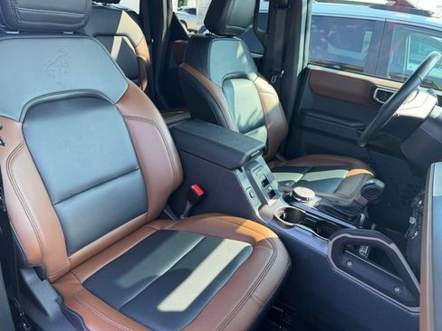Used 2024 Ford Bronco Outer Banks w/ Sasquatch Package AWD/4WD image 4