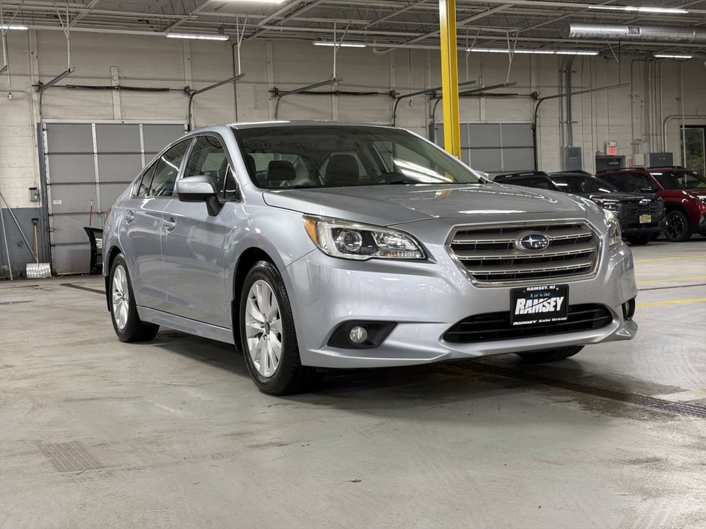 Used 2017 Subaru Legacy 2.5i Premium w/ Moonroof Package AWD/4WD image 1