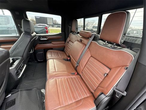 Used 2023 GMC Sierra 1500 Denali Ultimate image 23