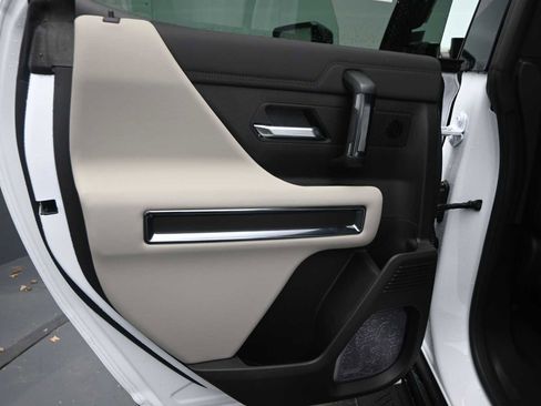 New 2026 GMC Hummer EV 4x4 Crew Cab image 17