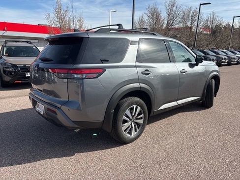 New 2026 Nissan Pathfinder SL AWD/4WD image 6