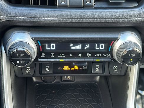 Certified 2023 Toyota RAV4 XLE Premium image 22