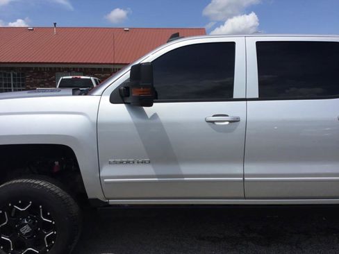 Used 2015 Chevrolet Silverado 2500 LT w/ LT Convenience Package AWD/4WD image 14