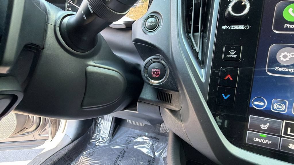 Used 2025 Subaru Forester Limited AWD/4WD image 17