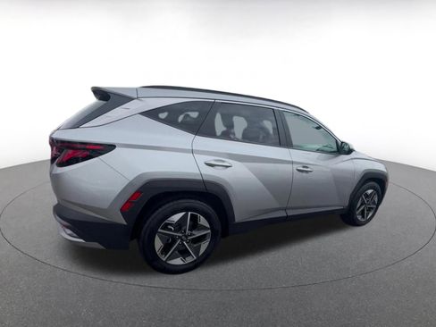 Used 2025 Hyundai Tucson SEL FWD image 14