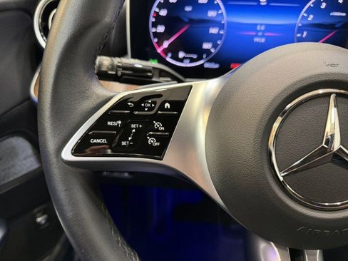 Certified 2025 Mercedes-Benz C 300 Sedan image 20