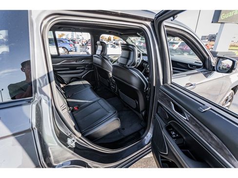 Used 2023 Jeep Grand Cherokee Overland w/ Adv Protech Group III image 26