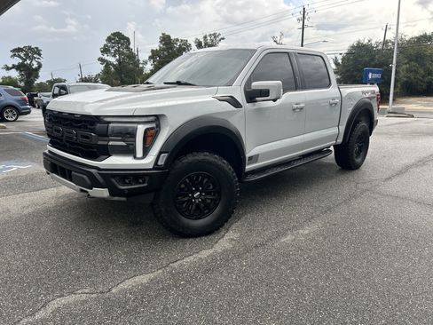 Used 2024 Ford F150 Raptor AWD/4WD image 3