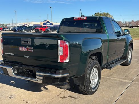 Used 2016 GMC Canyon 4x4 Extended Cab w/ Convenience Package image 9
