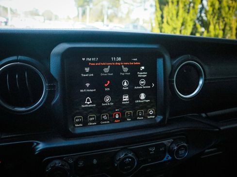 Used 2022 Jeep Wrangler Unlimited Sahara w/ Cold Weather Group image 24